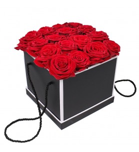 15 Red Roses in Box