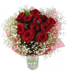 11 Reds in a Vase